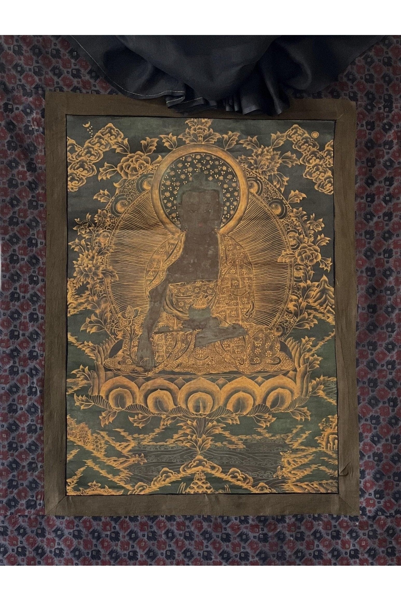 Medicine Buddha/ Bhaisajyaguru Tibetan Thangka Painting Old Oil - Varnished Original Hand Painting/Art with Cotton Brocade - Tibetan Thangka Art